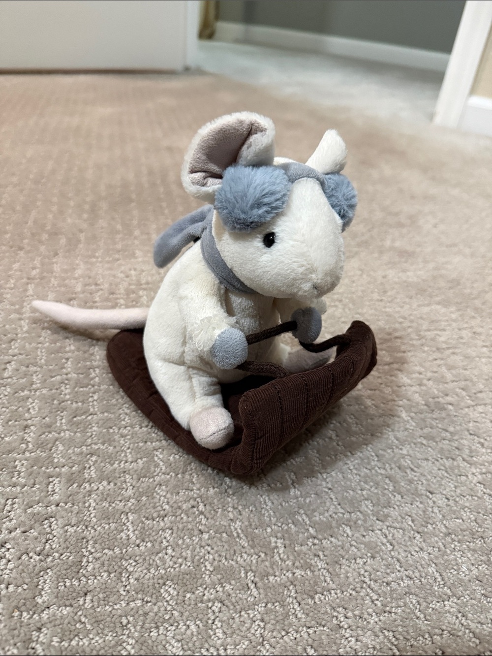 Jellycat Merry Mouse Sleighing